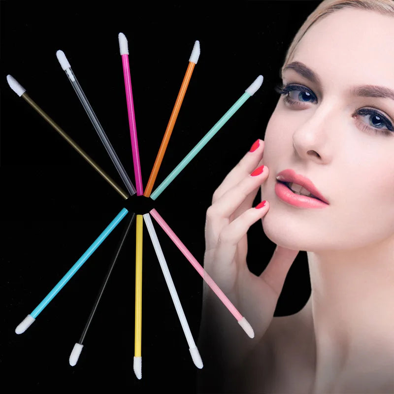 50 Pcs Disposable Make Up Lip Gloss Brush Lipstick Gloss Wands Applicator Hollow Lip Brushes Portable Cosmetic Beauty Tools