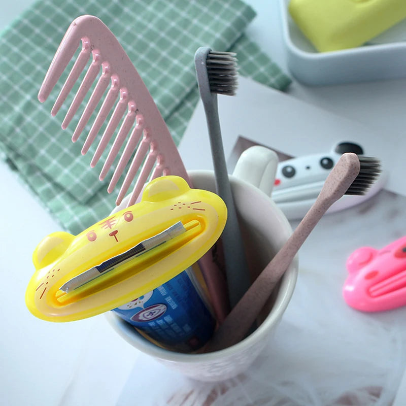 Toothpaste Squeezer Creative Cartoon Animal Shaped Facial Cleanser Squeezer Kitchen Household Lazy Creative Little Tools