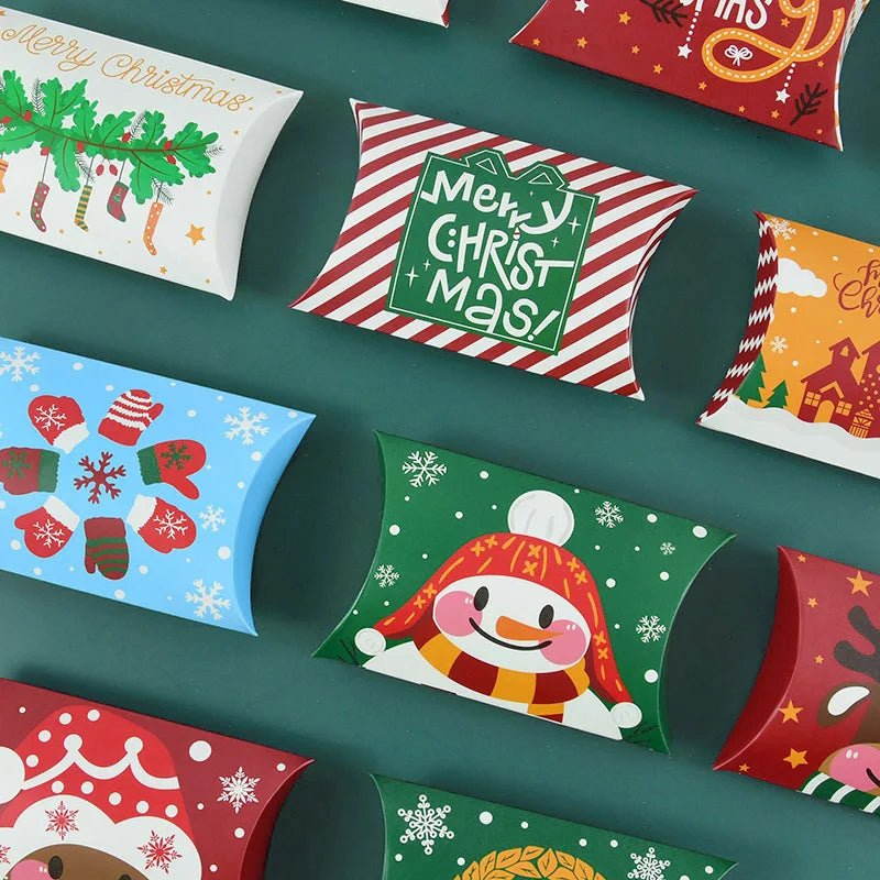 24/12pcs Christmas Pillow Shape Candy Box Merry Christmas Kraft Paper Gift Box Packging Kids Favors Happy New Year Navidad 2024