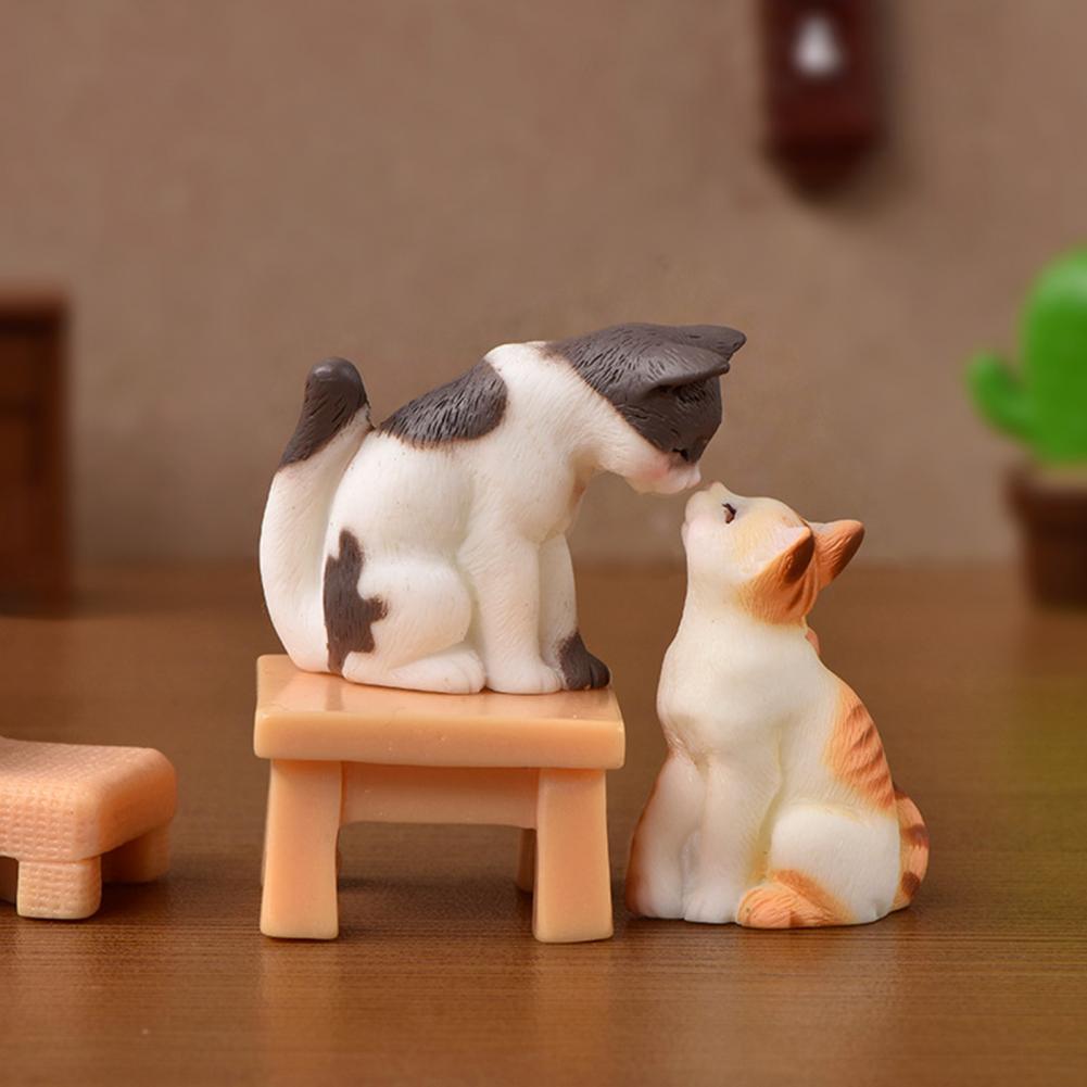 Kawaii Mini Cat Ornament Garden Kitten Statue Gift Kids Miniatures Cat Kitten Family Cat Decorative Figurines Cute Cat Crafts