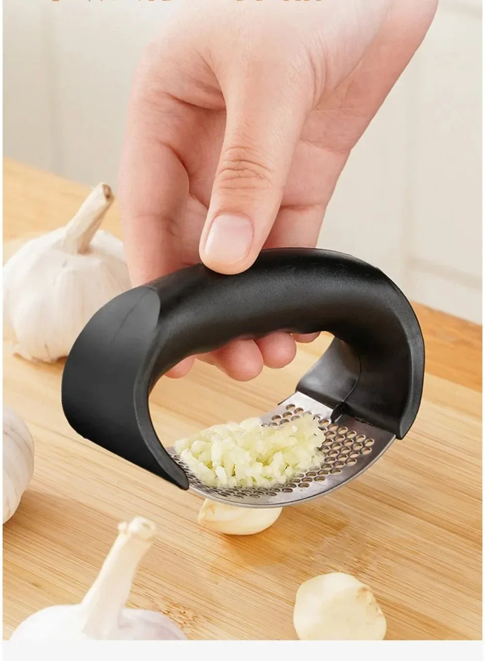 1Pcs Garlic Press Tools Manual Ring Garlic Peeler Stainless Steel Crusher Chopped Chopper Kitchen Gadgets Dining Bar Home Garden