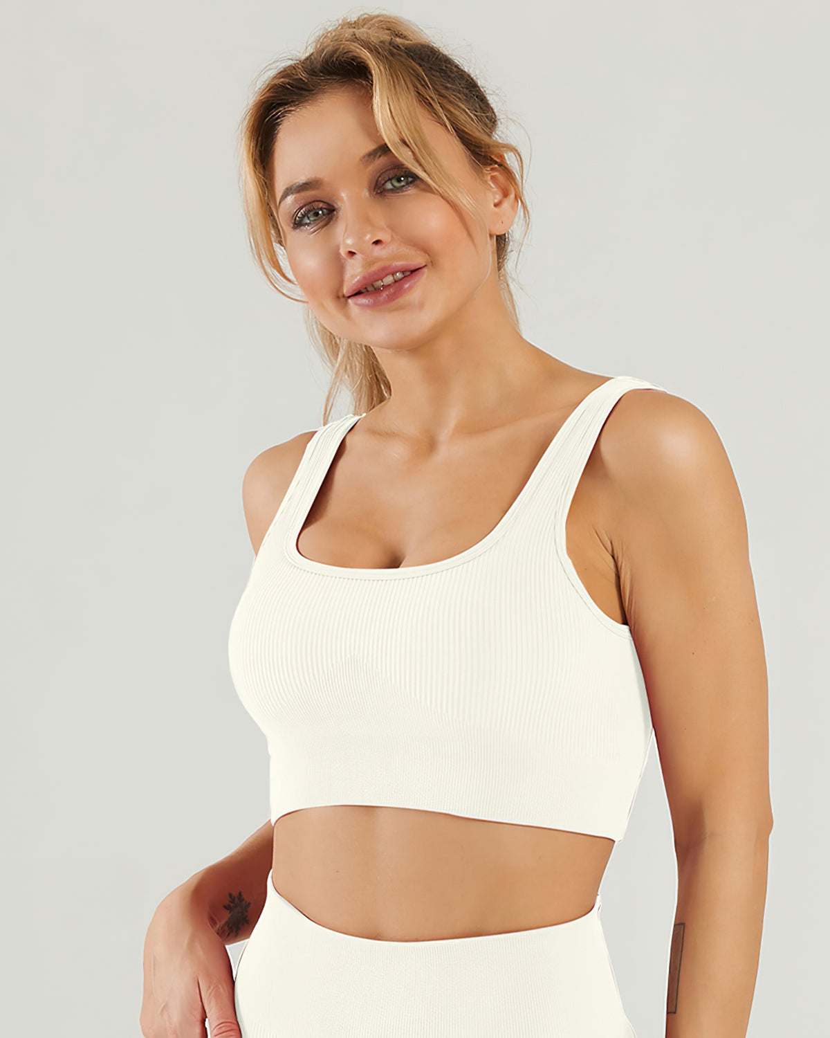 Nieve Sports Bra